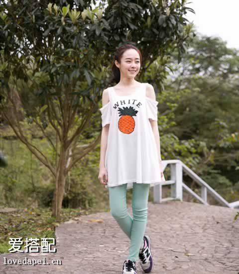 无袖连衣裙